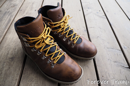 登山者おすすめ 普段履きゴアテックス皮革ブーツ ダナーヴァーティゴ917 A級放浪計画
